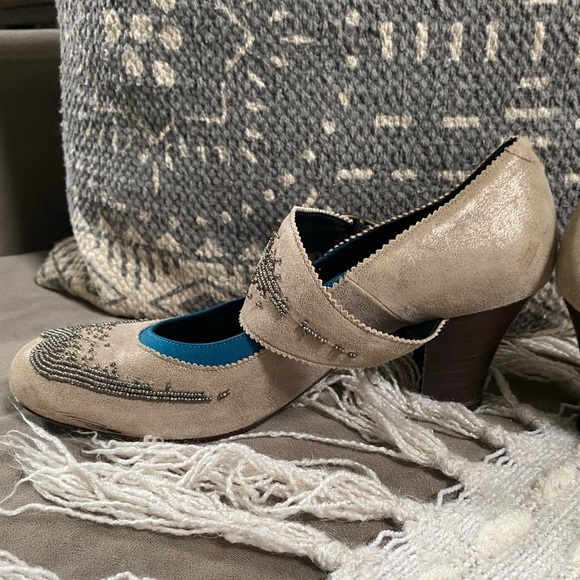 {Dries Van Noten} Beaded Heels - Picture 3 of 14